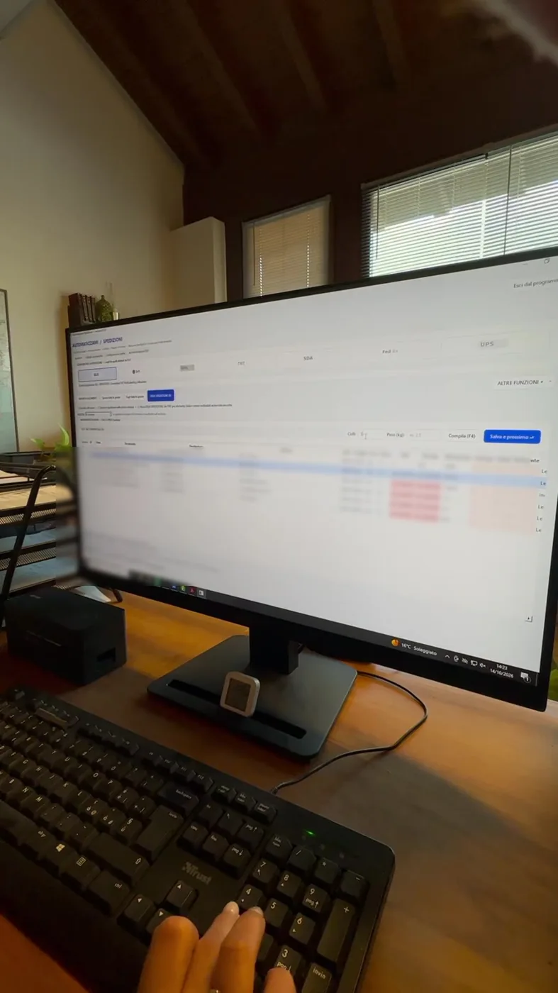 Schermata reale AZSPEDIZIONI con le spedizioni estratte dai documenti PDF